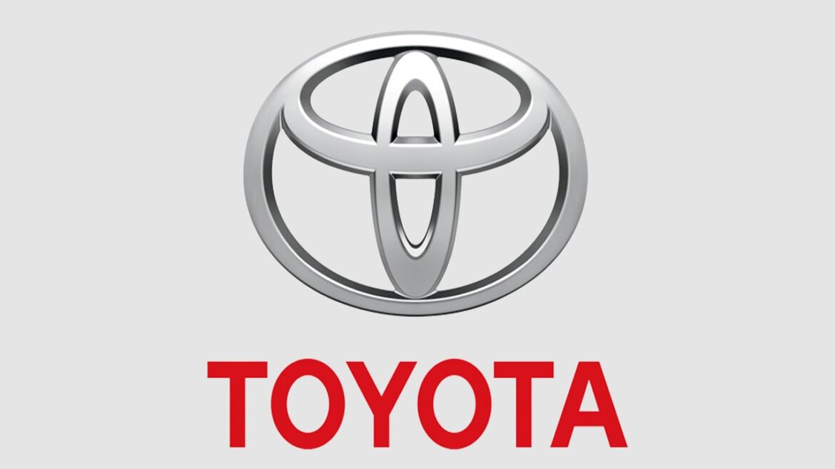 toyota-and-suzuki-unveil-plans-to-build-first-hybrid-vehicle-in-india