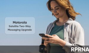 Motorola satellite two-way messaging